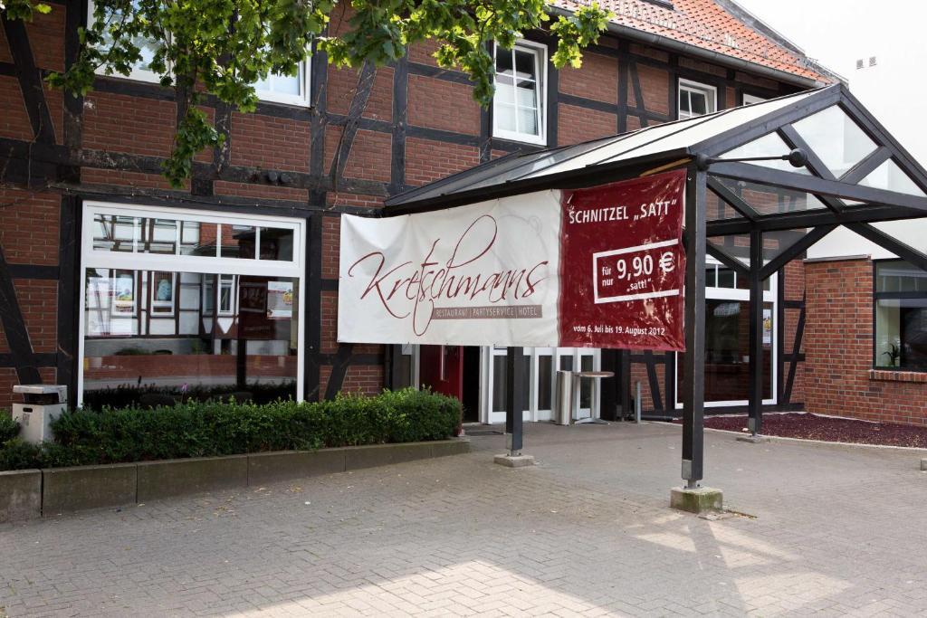 Kretschmanns Hotel Sehnde Exteriör bild