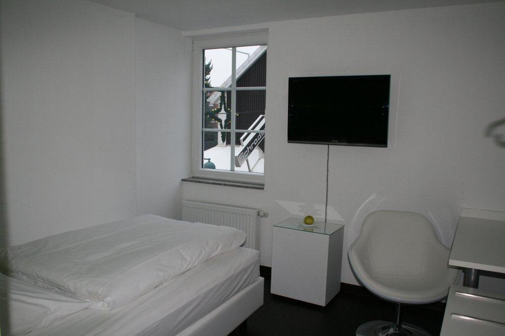 Kretschmanns Hotel Sehnde Exteriör bild